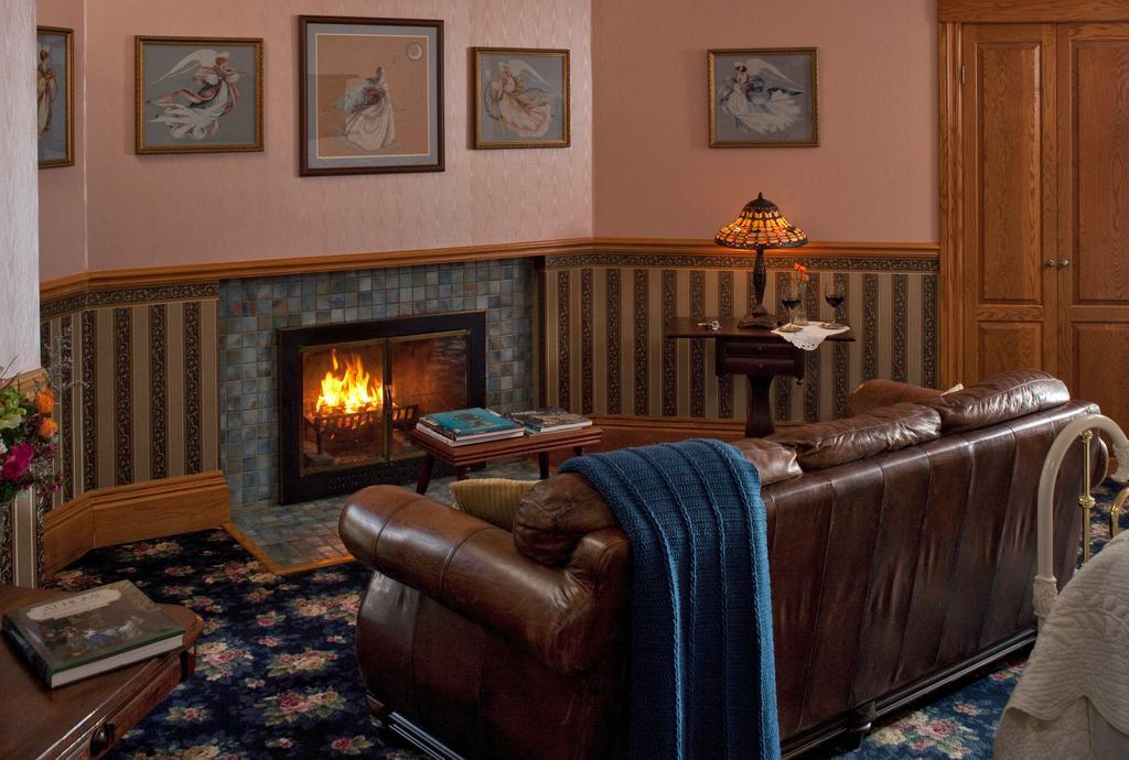 Old Rittenhouse Inn Бейфілд Номер фото