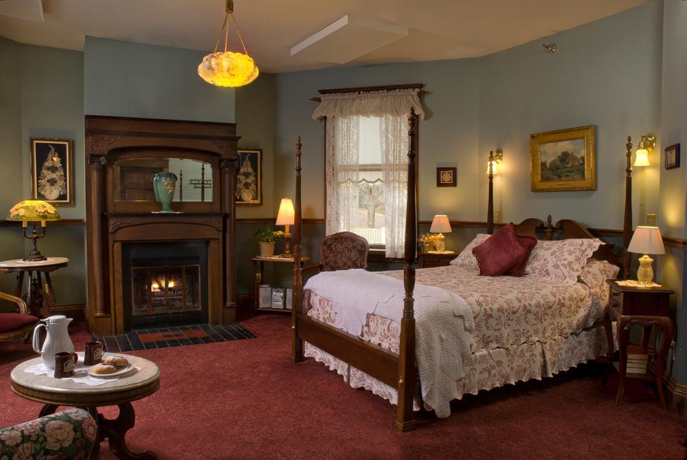 Old Rittenhouse Inn Бейфілд Екстер'єр фото