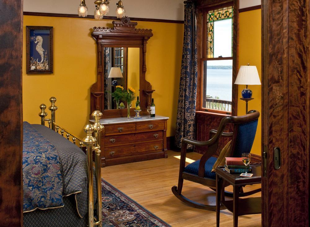 Old Rittenhouse Inn Бейфілд Екстер'єр фото